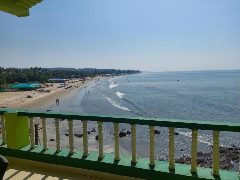 Hill Top Arambol