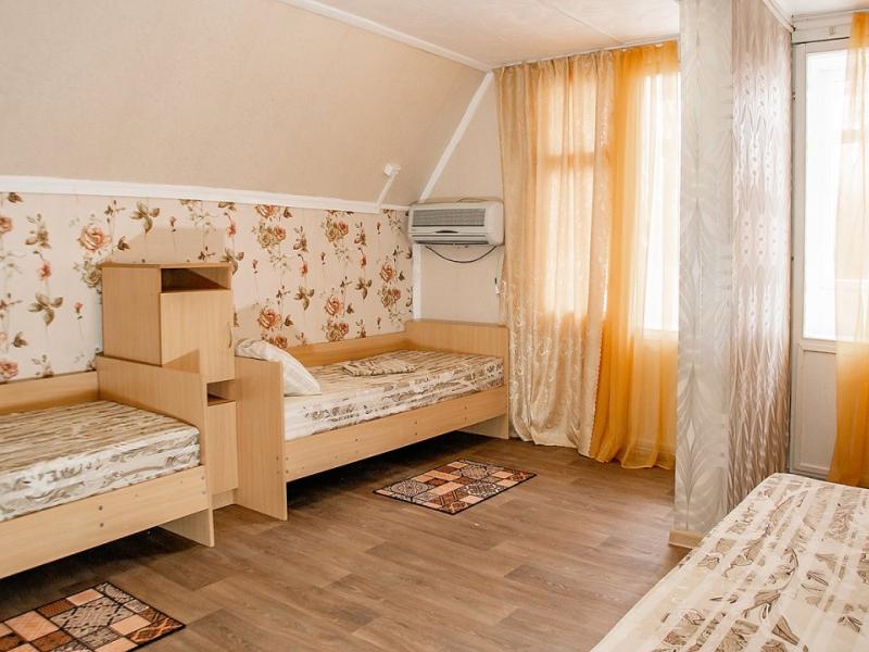 Chekhoff Village (Южная Озереевка)