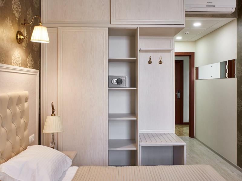 Лампа Отель