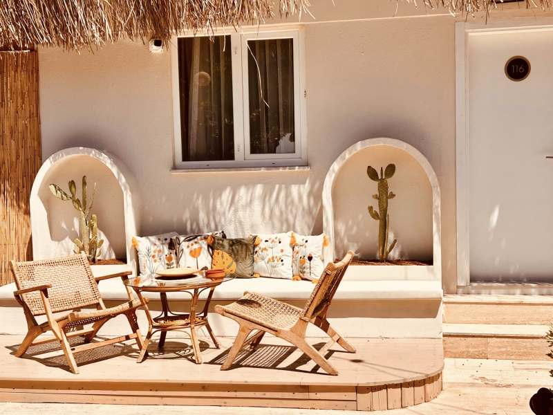 Kalia Beach Hotel Side