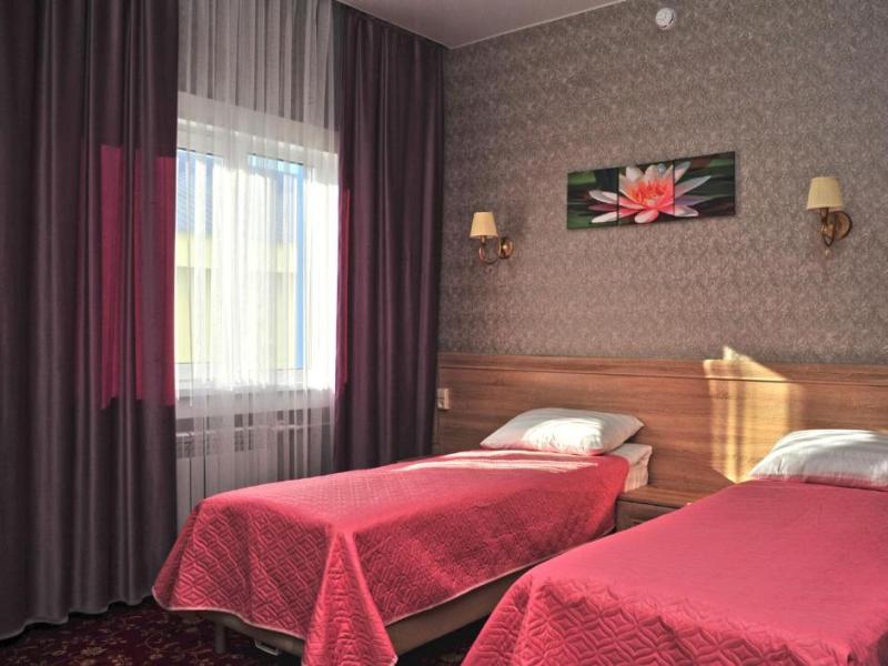 Континент Отель