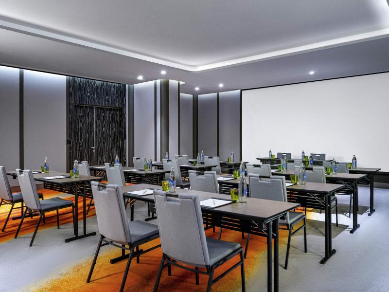 Ibis Styles Bangkok Silom
