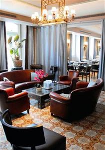 Ellington Hotel