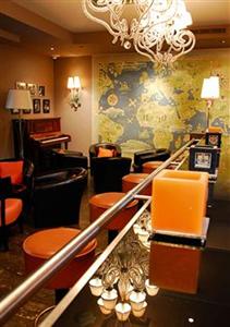 Ellington Hotel