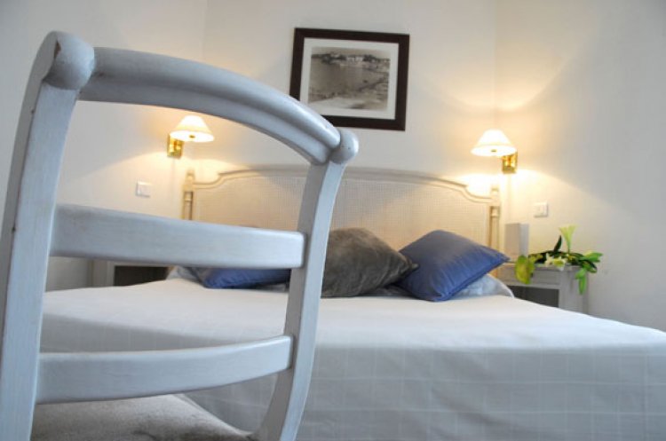 Ellington Hotel