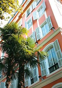 Ellington Hotel