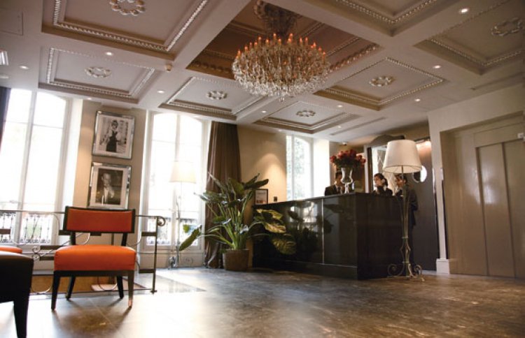 Ellington Hotel