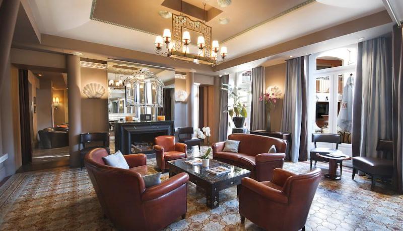 Ellington Hotel