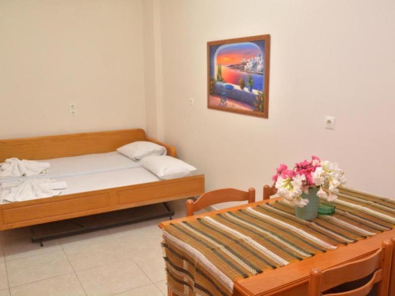 Paradise Hotel