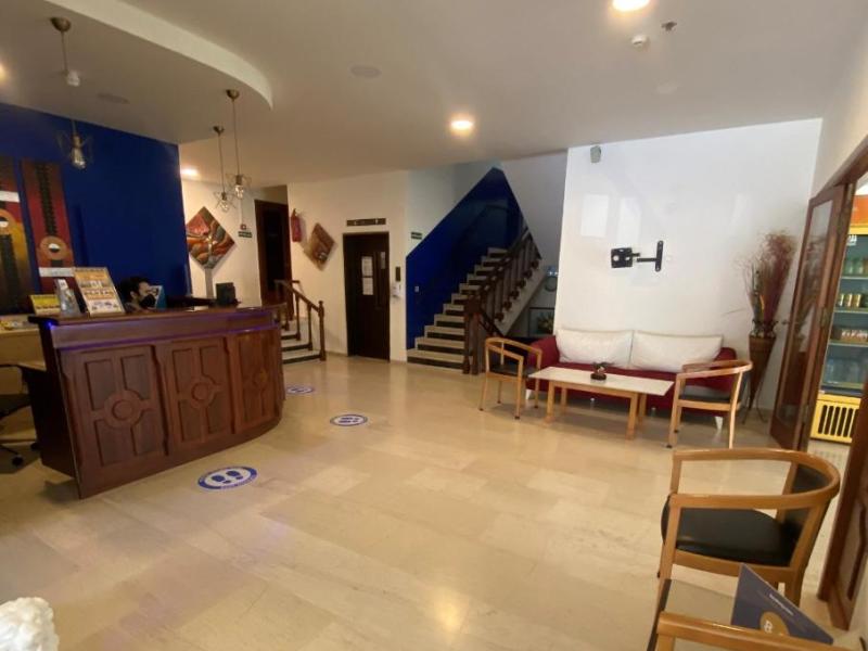 Paradise Hotel