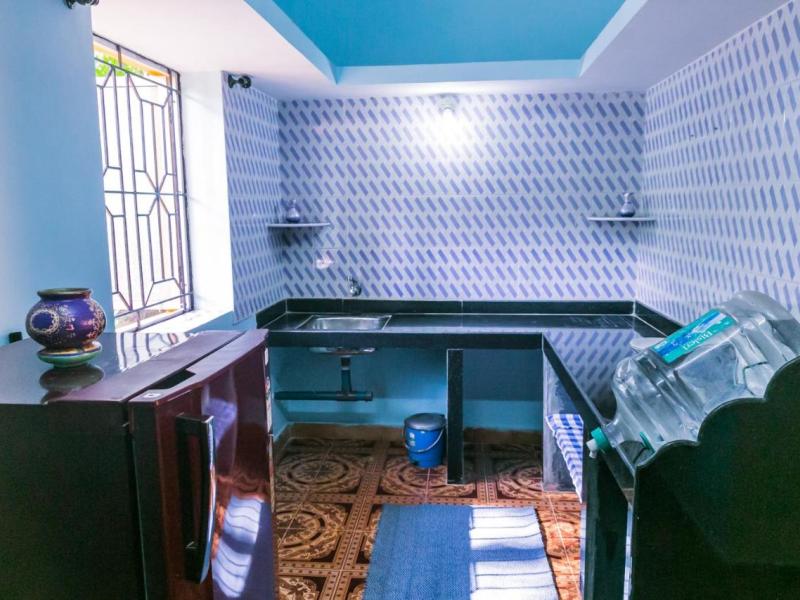 Orange Village (Morjim)