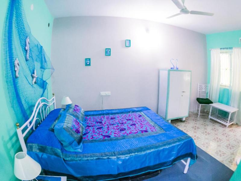 Orange Village (Morjim)