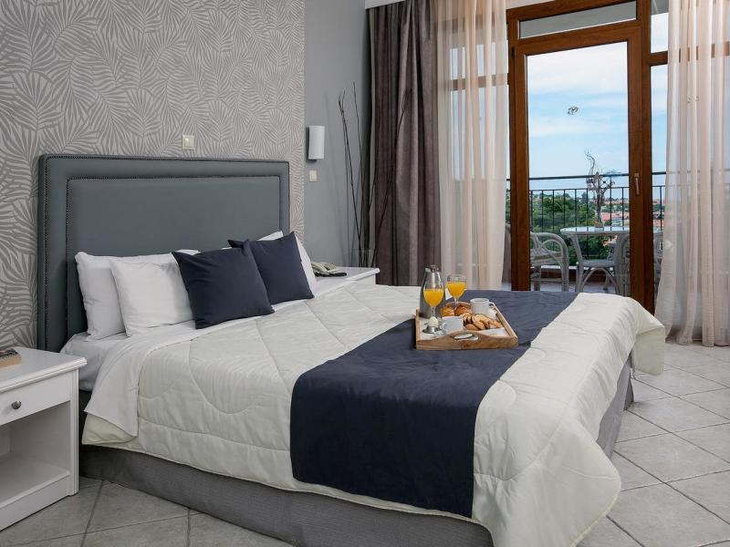 Alia Palace Luxury Hotel & Villas