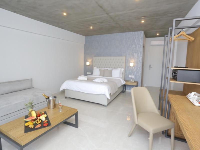 Alia Palace Luxury Hotel & Villas