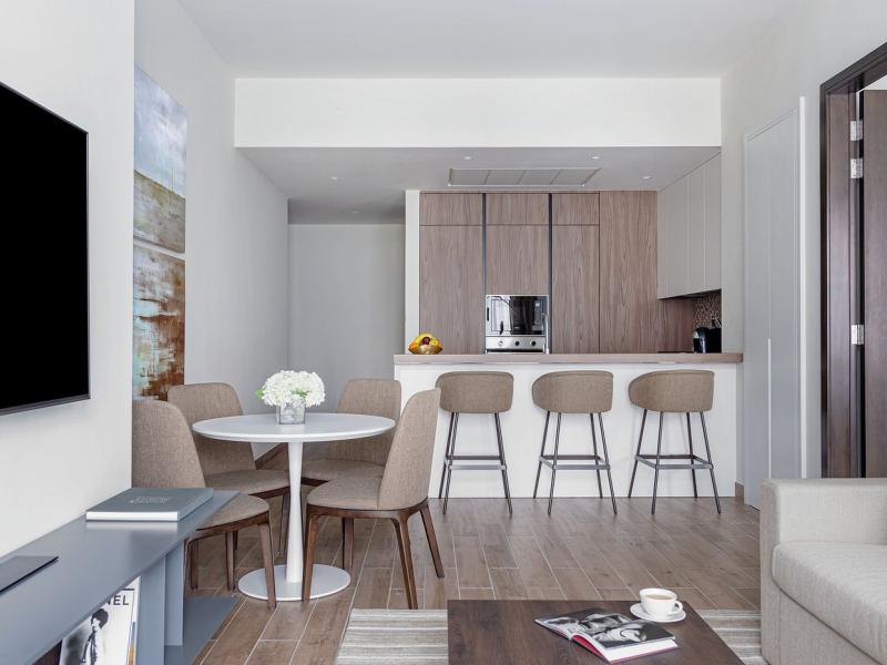 Jumeirah Living Marina Gate