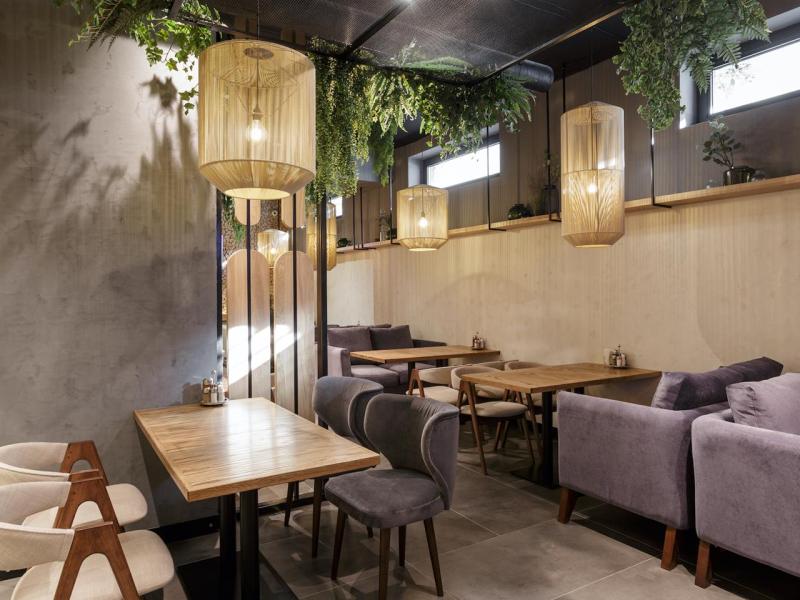 Country Hills Resort