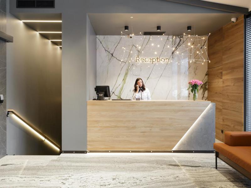 Country Hills Resort