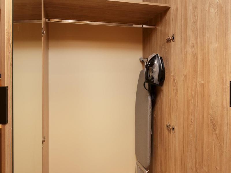 Country Hills Resort