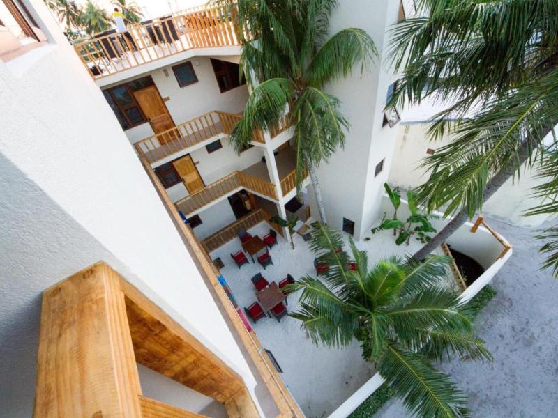 Tropic Tree Maldives