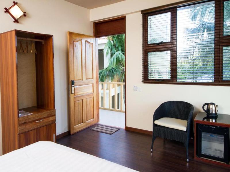 Tropic Tree Maldives