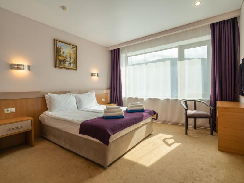 Грейс Небуг Калипсо