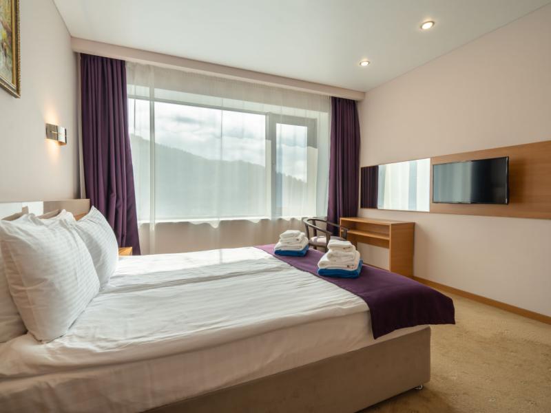 Грейс Небуг Калипсо