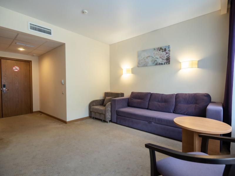 Грейс Небуг Калипсо