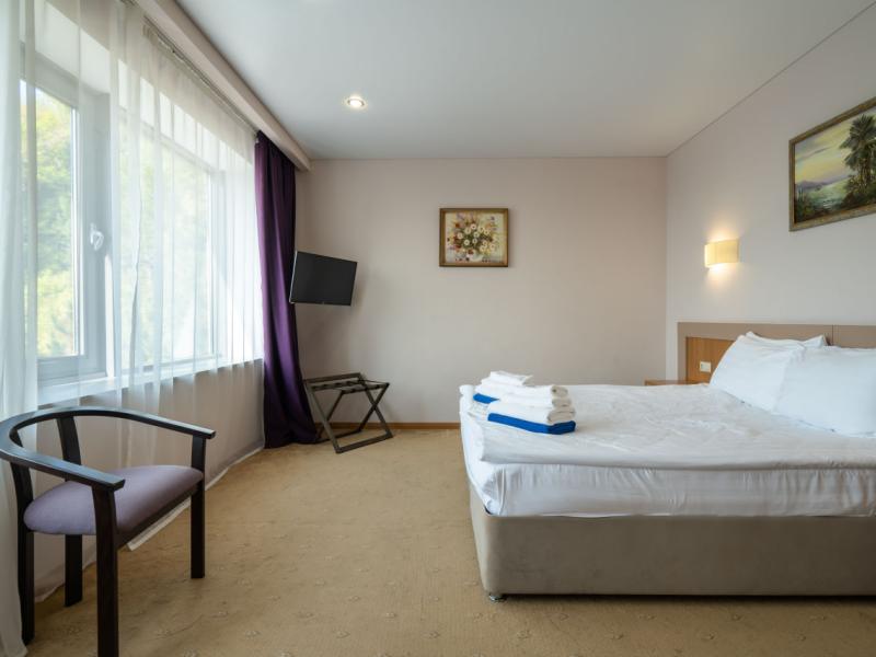 Грейс Небуг Калипсо