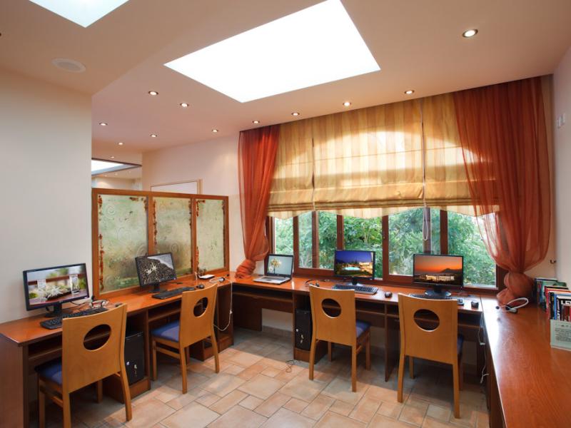 Alianthos Garden Hotel