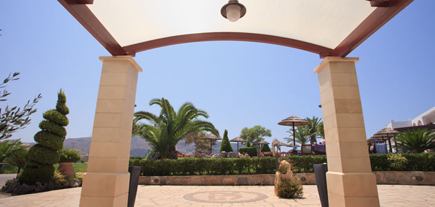 Alianthos Garden Hotel
