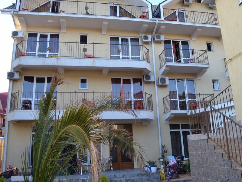 Алиса (ул. Станиславского)