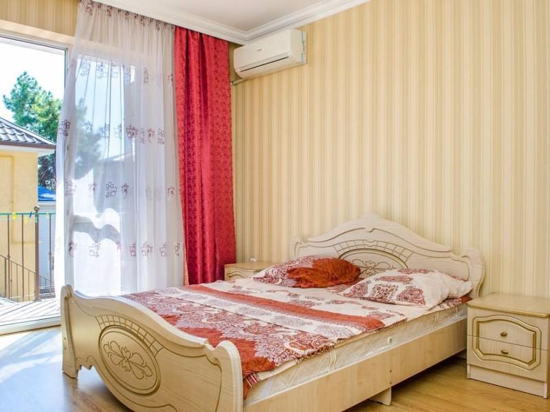 Алиса (ул. Станиславского)