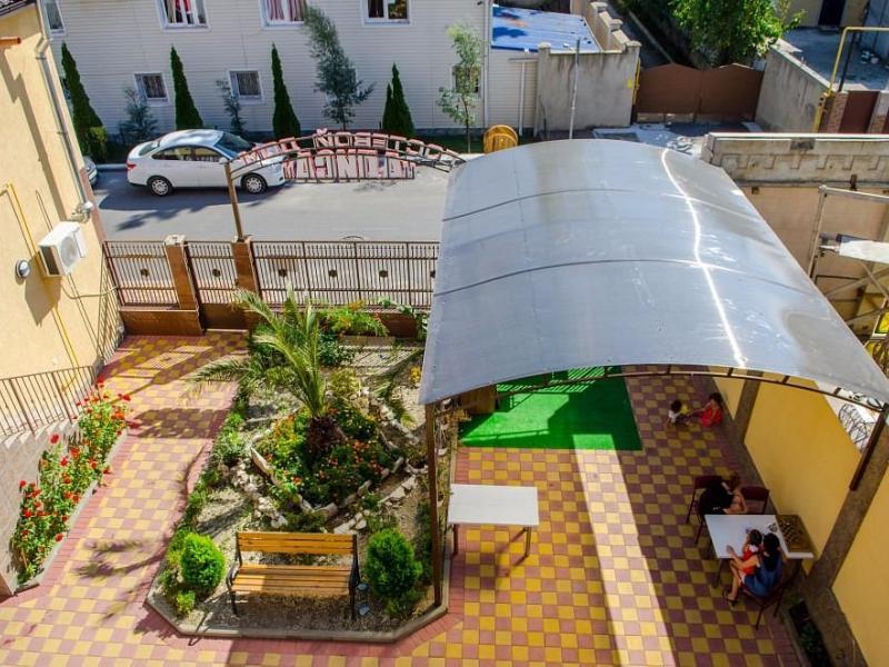 Алиса (ул. Станиславского)