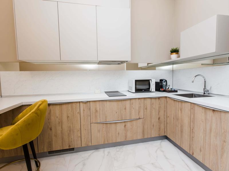 South Mirror Residence