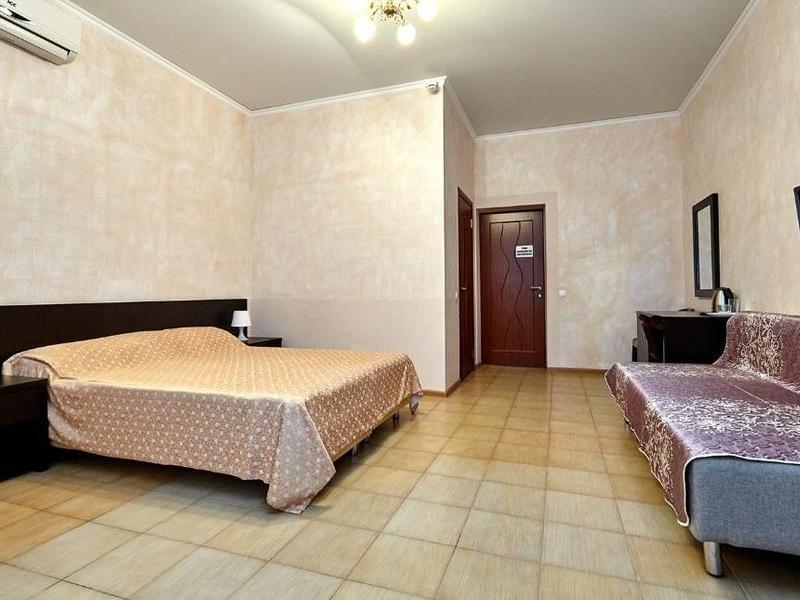 Виктория (ул. Парковая)