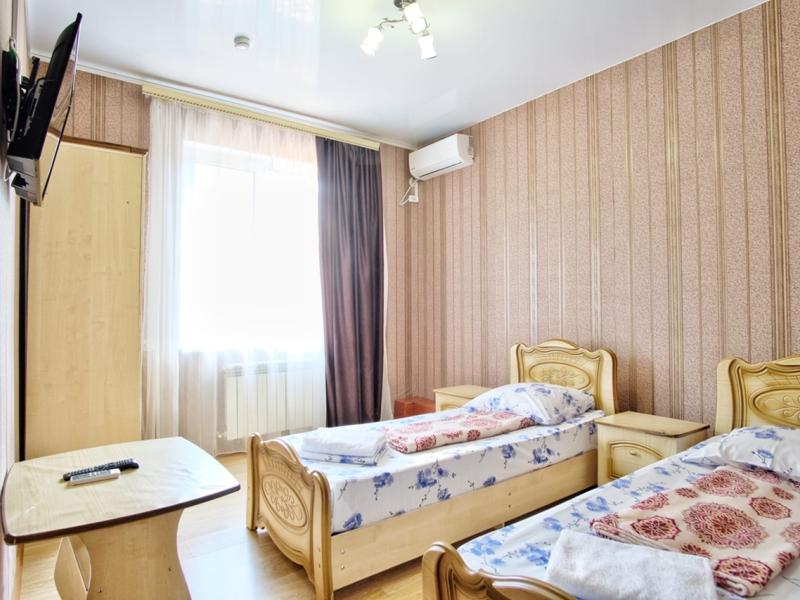 Корона (ул. Школьная)