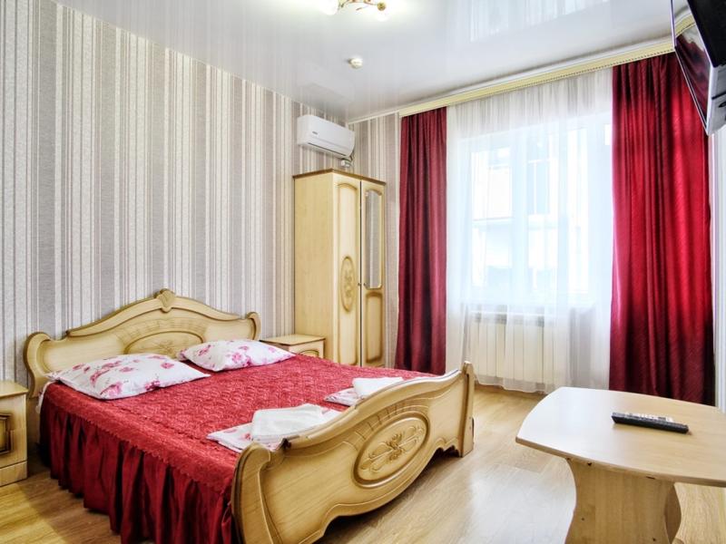 Корона (ул. Школьная)