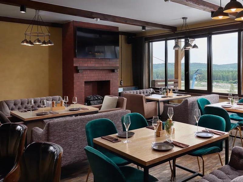 Peak Hotel (Солнечная Долина)