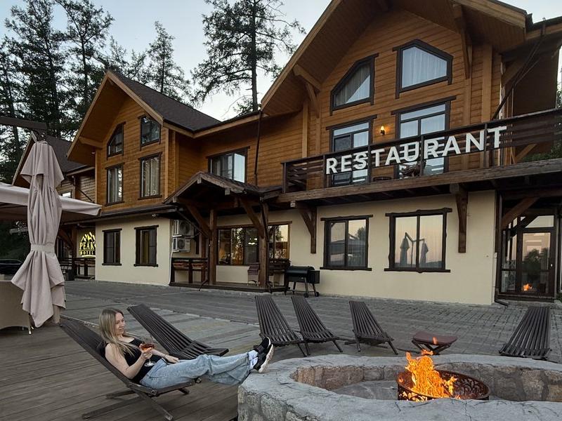 Peak Hotel (Солнечная Долина)