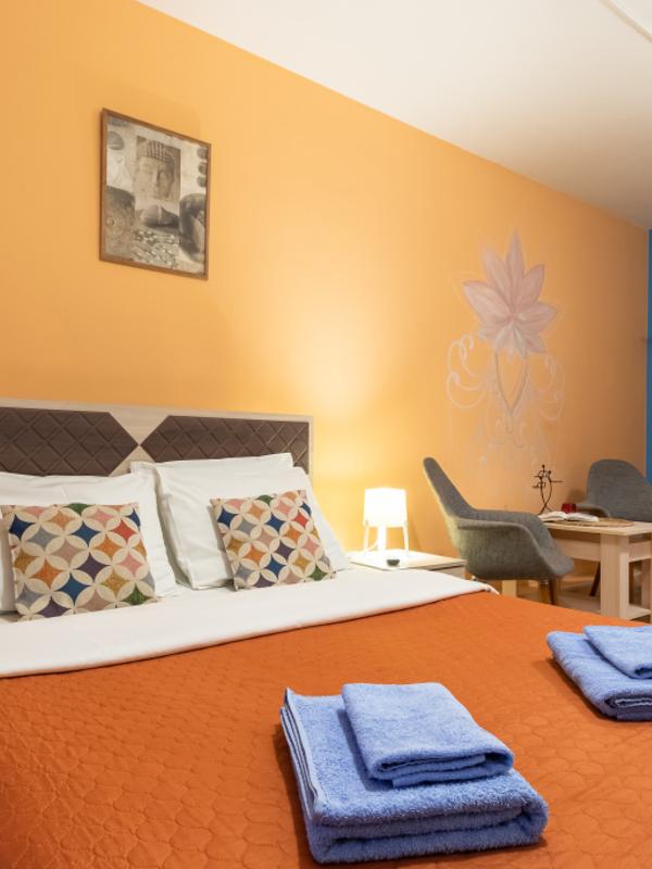 Boho Home Hotel