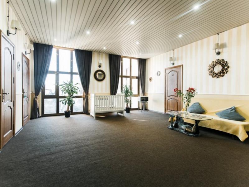 Family Holiday (ул. Кирова)