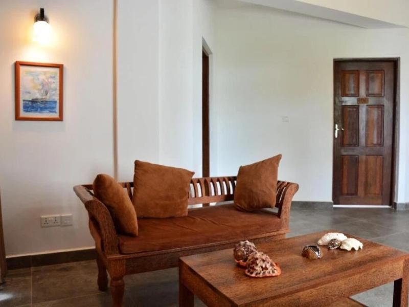 Zanzibar Oceanic Hotel