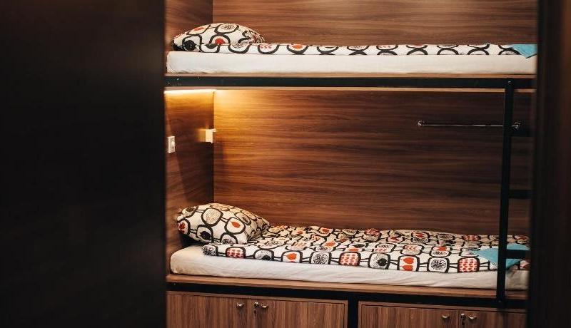 Anchor Park Capsule Hostel