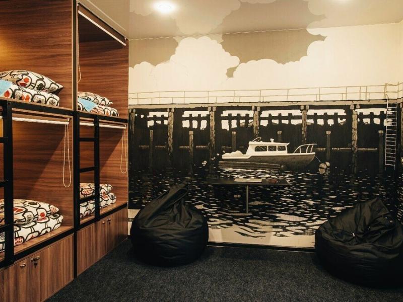 Anchor Park Capsule Hostel