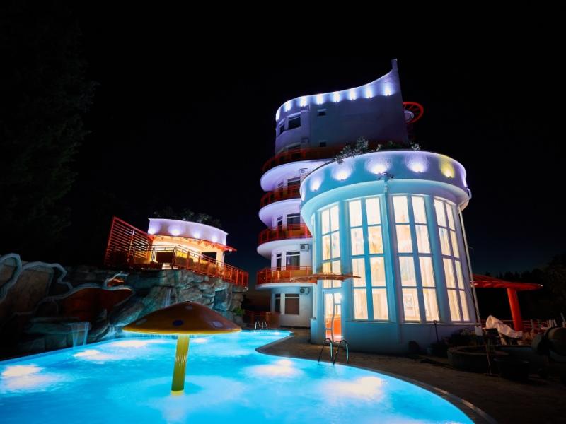 Deesa Hotel (Якорная щель)