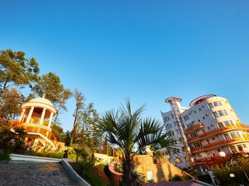 Deesa Hotel (Якорная щель)