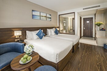 Отель Canvas Danang Beach Hotel Вьетнам, Дананг, фото 38