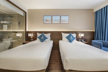 Отель Canvas Danang Beach Hotel Вьетнам, Дананг, фото 46