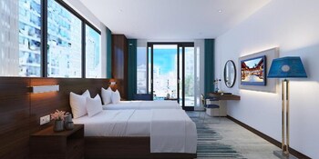 Canvas Danang Beach Hotel