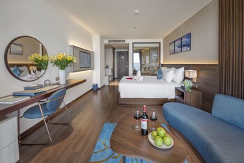 Отель Canvas Danang Beach Hotel Вьетнам, Дананг, фото 49